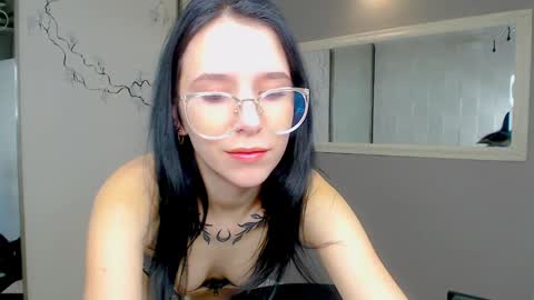 Karolina online show from 02.07.25