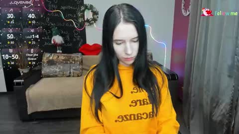 Karolina online show from 01.08.26