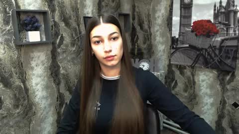 Karolina online show from 12.10.24