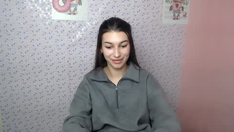 Karolina online show from 12.10.24