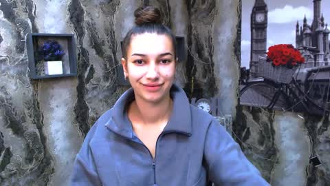 Karolina online show from 12.12.24