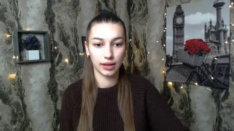 Karolina online show from 12.16.24