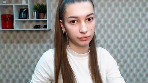 Karolina online show from 12.21.24