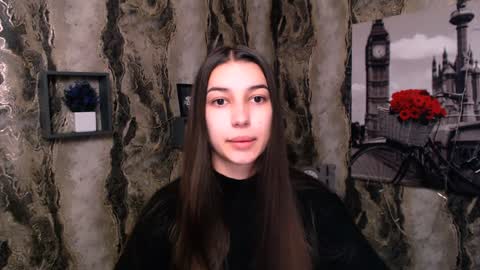 Karolina online show from 12.24.24