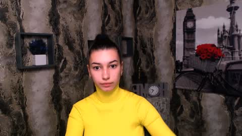 Karolina online show from 12.25.24