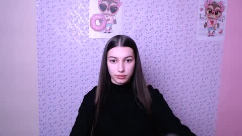 Karolina online show from 12.28.24