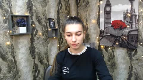 Karolina online show from 12.30.24