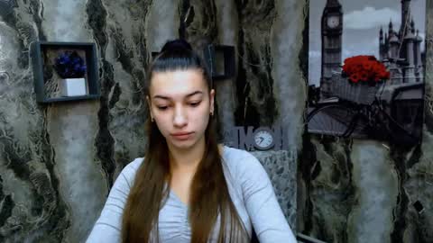 Karolina online show from 01.17.25