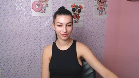 Karolina online show from 01.18.25