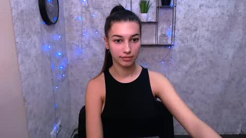 Karolina online show from 01.20.25