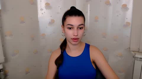 Karolina online show from 02.08.25