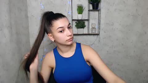 Karolina online show from 03.10.25