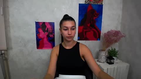 Snapshot of karolinamex_ chatting on 10.07.25 Karolina online show from 10.07.25