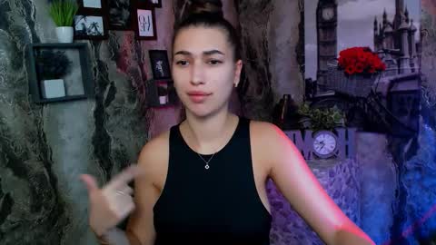 Snapshot of karolinamex_ chatting on 10.28.25 Karolina online show from 10.28.25