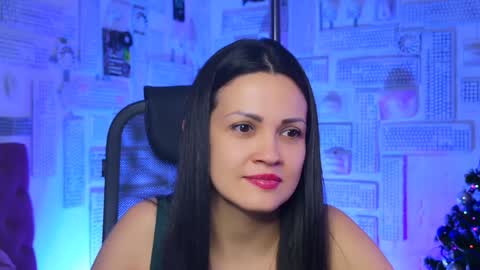 Karolina online show from 01.04.25