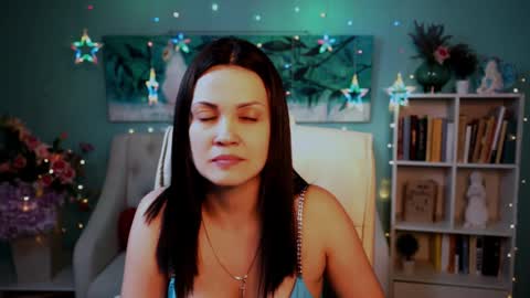 Karolina online show from 01.05.25