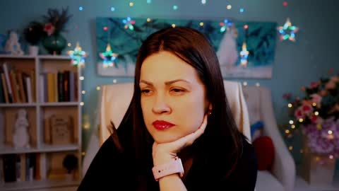 Karolina online show from 01.12.25