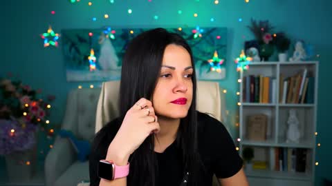 Karolina online show from 01.23.25