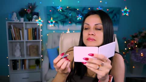 Karolina online show from 01.25.25