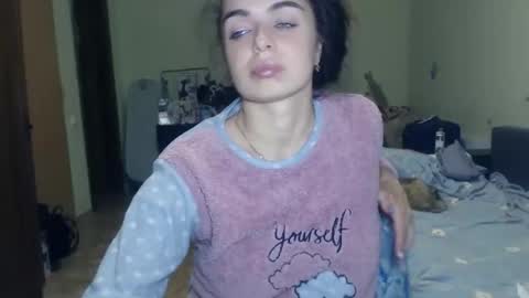 Mila online show from 12.12.24