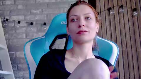 karoline121 online show from 02.14.25