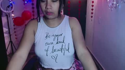 karolinecute online show from 02.13.25