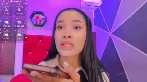 Karol online show from 09.13.25