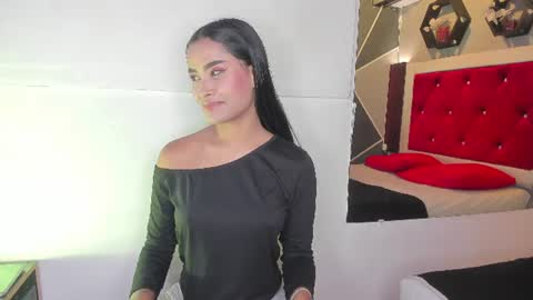Karol online show from 06.26.26