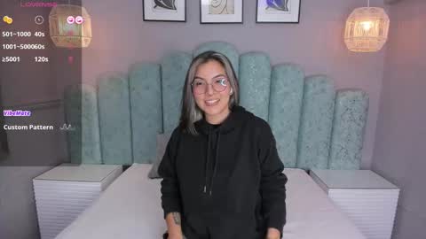 Karol Santos online show from 12.21.24
