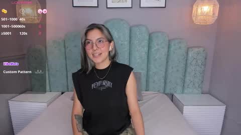 Karol Santos online show from 01.10.25