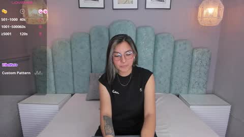 Karol Santos online show from 02.04.25