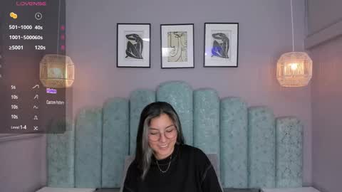 Karol Santos online show from 02.13.25