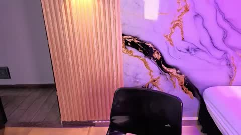 Snapshot of karolyn_rousse chatting on 02.23.26 karolyn online show from 02.23.26