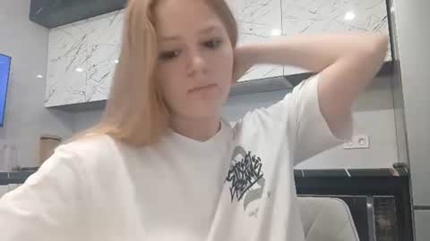 Karina online show from 06.11.26