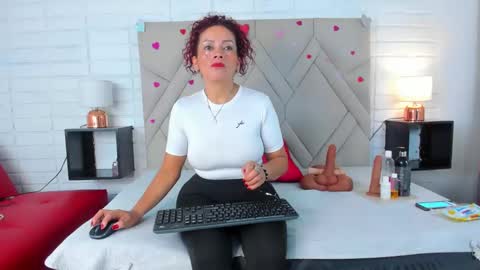 kasandra gomez online show from 03.07.25