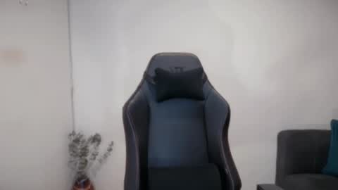 Kasandra Mature online show from 09.26.25