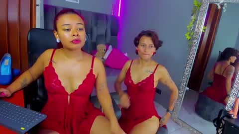 kasandraandsilvi les bigass  online show from 09.10.25