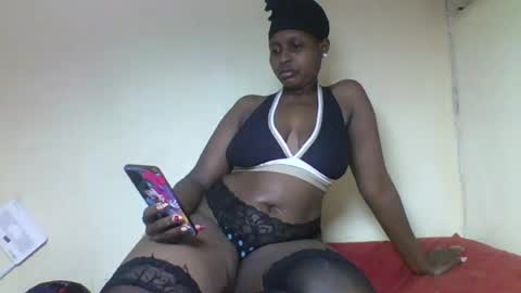 Snapshot of kashy_ chatting on 06.20.26 kashy_ online show from 06.20.26