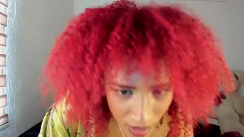 Kasie lopez online show from 03.05.25