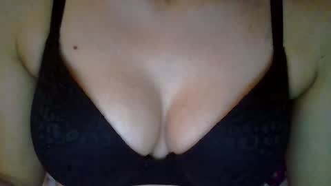 Kass Sweet online show from 03.04.25