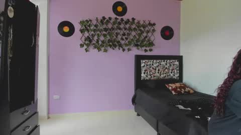 kassandra james online show from 03.05.25