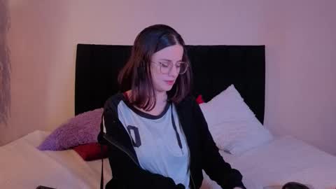 kassandra james online show from 01.17.26