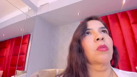 Kasandra Hall online show from 12.13.25