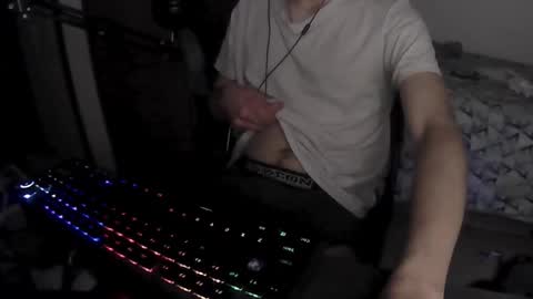 Snapshot of kassey12 chatting on 02.14.25 AndyFuck online show from 02.14.25