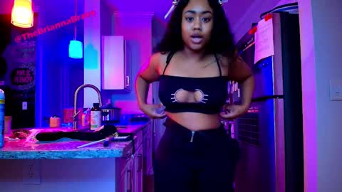 Snapshot of kat2025 chatting on 10.17.25 BriannaBrave online show from 10.17.25