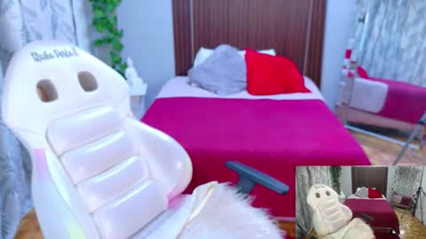 Snapshot of kataleya_29 chatting on 02.23.26 kate online show from 02.23.26