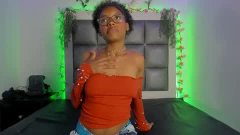 Snapshot of kataleya_js_ chatting on 05.28.26 kataleya_js_ online show from 05.28.26
