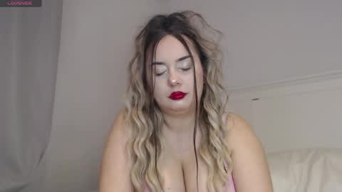 Snapshot of kataleyasinn chatting on 04.04.26 Kataleya online show from 04.04.26