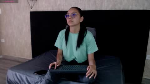 Snapshot of katalina07 chatting on 11.14.25 Katalina online show from 11.14.25