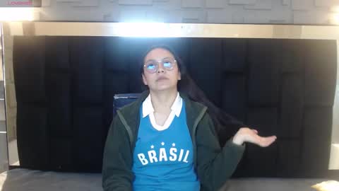 Snapshot of katalina07 chatting on 12.16.25 Katalina online show from 12.16.25